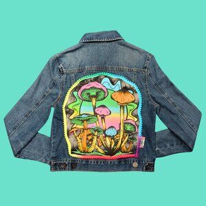 Psychedelic Mushrooms T-Shirt Denim Jacket Size S for Women